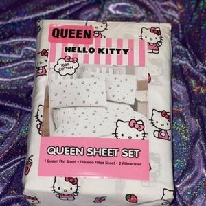 Hello Kitty Queen Sheet Set - White and Pink Delight